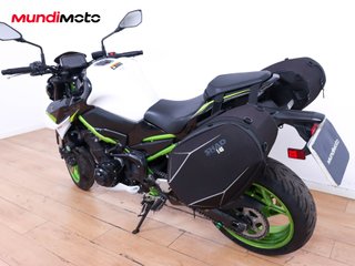 KAWASAKI Z 900