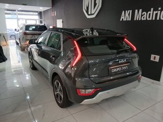Kia Niro 1.6 GDi HEV Concept 104 kW (141 CV)