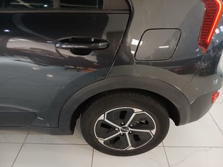 Kia Niro 1.6 GDi HEV Concept 104 kW (141 CV)