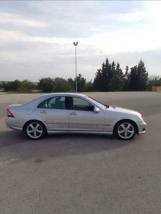 Mercedes-Benz Clase C230 solo 108000km