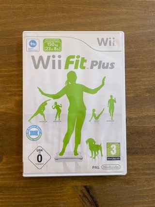 Mario Kart Wii + Wii Wheel + Wii Fit Plus
