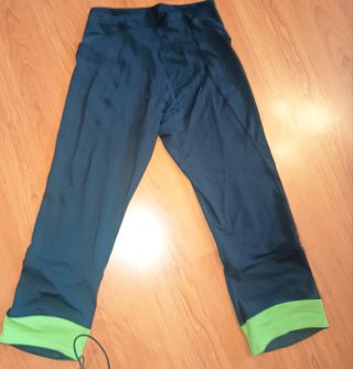 Conjunto deportivo Nafta negro y verde