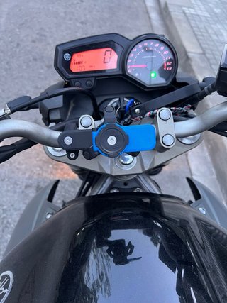Yamaha XJ6 Naked Negra
