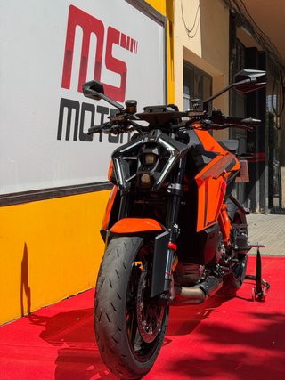KTM 1390 SuperDuke R