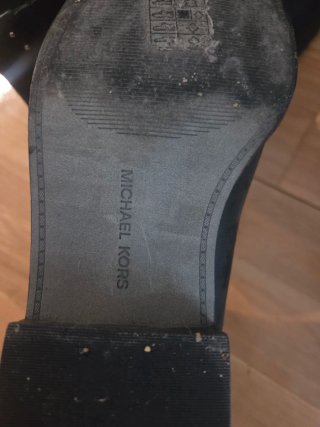 Botines Michael Kors Negros Tachuelas