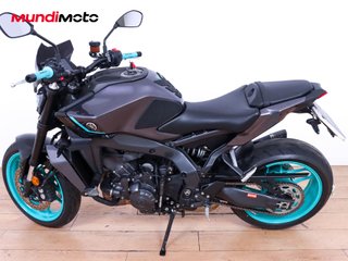 YAMAHA MT 09 A2