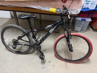 Bicicleta de Montaña Mujer Specialized