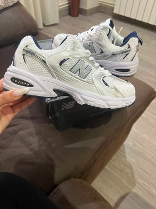 New Balance Scarpe Sportive Argento e Bianco