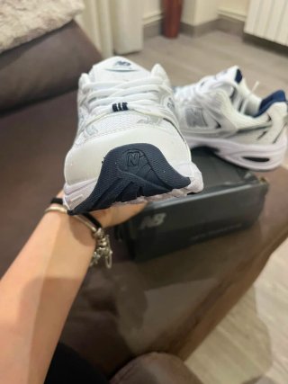 New Balance Scarpe Sportive Argento e Bianco
