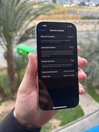 iPhone 16 Pro - 96% Batería