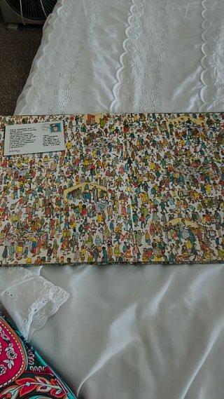 Libro de niños donde está Wally?