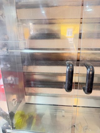 Máquina de pollos asados
