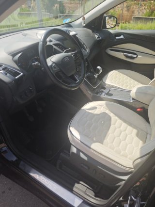 Ford Kuga Vignale 2017