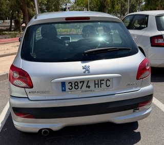 Peugeot 206 2011