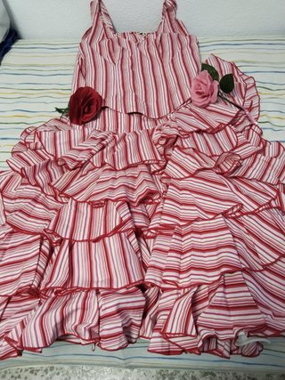 Traje de flamenca con volantes
