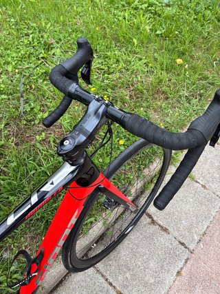 Bicicleta de carretera Giant Roja