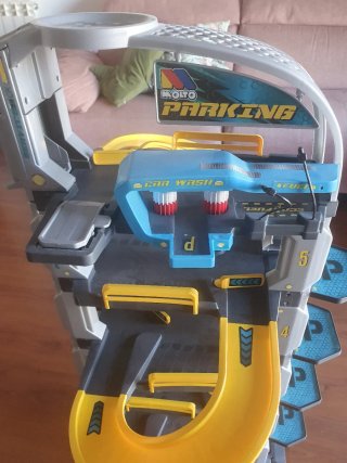 Torre Parking Coches Molto