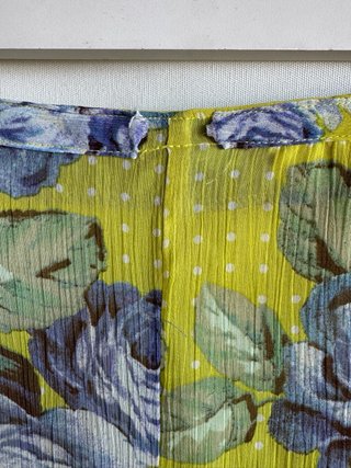 Falda vintage floral verde