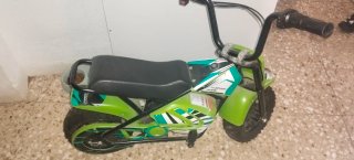 Vendo moto eléctrica para niñ@s en color verde