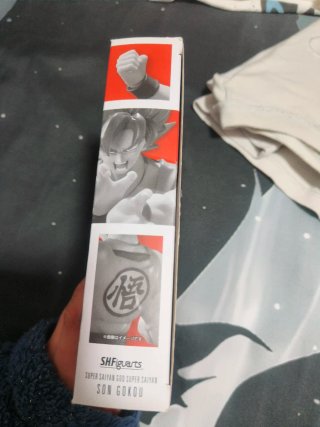 Figura Goku Super Saiyan God Blue SHFiguarts
