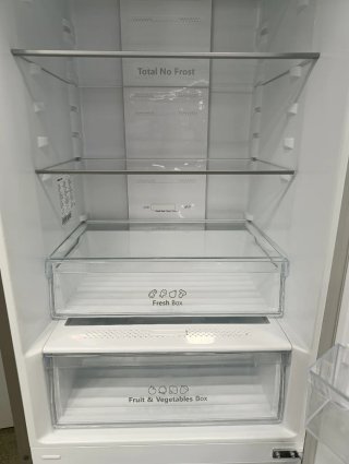 Nevera Combi Puerta de cristal,Hisense 2.00x60cm