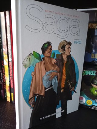 Pack cómics Saga libros 1-9