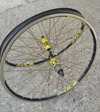 Ruedas Mavic 26