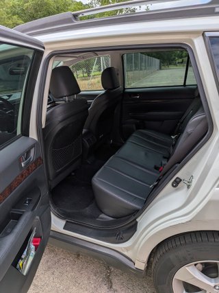 Subaru Outback 2014