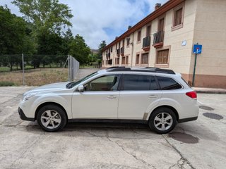 Subaru Outback 2014