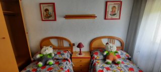 Dormitorio juvenil completo.