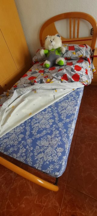 Dormitorio juvenil completo.