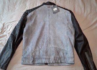 Chaqueta de cuero hombre. KAPORAL