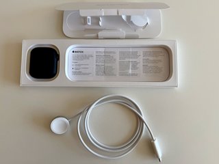 Apple Watch Series 10 GPS + Cellular