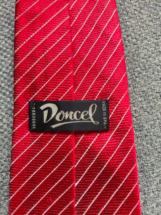 Corbata Doncel 100% Seda Roja Rayas