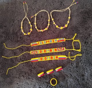 Pulseras tejidas Colombia