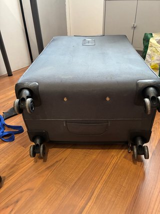 Maleta Grande Samsonite Gris