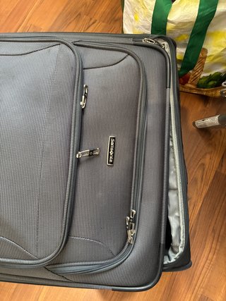 Maleta Grande Samsonite Gris