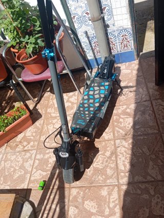 Patinete eléctrico Speedway - Batería limitada