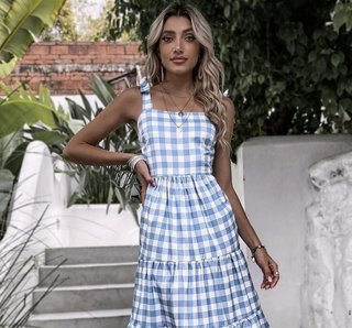 Vestido midi cuadros vichy volantes