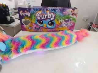 DJ Furby  Peluche Interactivo Musical
