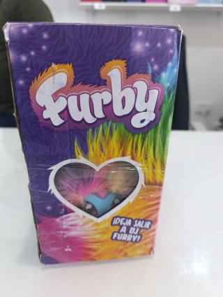 DJ Furby  Peluche Interactivo Musical