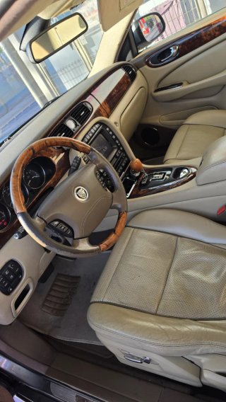 Jaguar XJ 2008