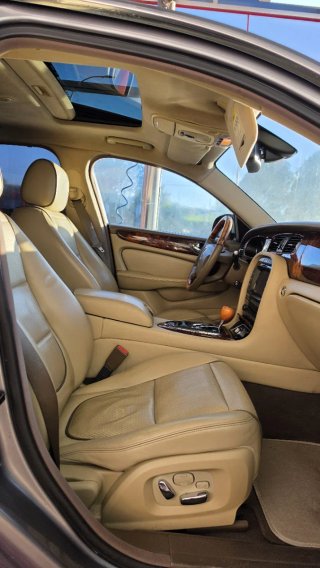 Jaguar XJ 2008