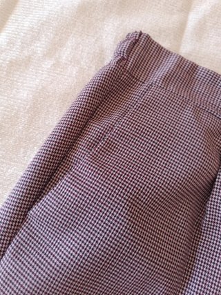Pantalón Stradivarius estampado