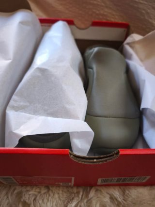 Deportivas Nike verdes sin estrenar Talla 37.5