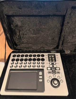 Mixer Digitale QSC TouchMix-16