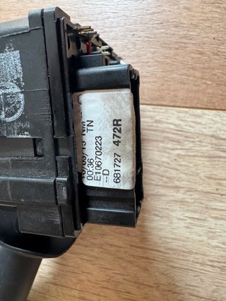 Palanca claxón, limpiaparabrisas Dacia 681727 472R