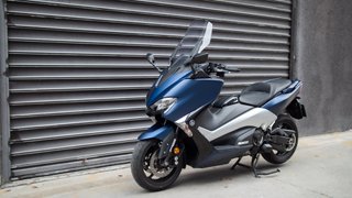 Yamaha TMAX 530 DX Azul/Plata