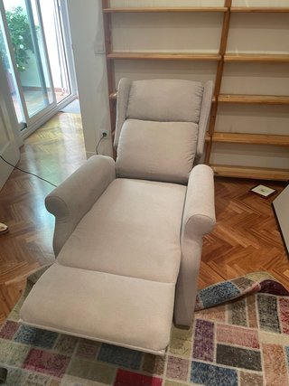 Sillón reclinable eléctrico beige