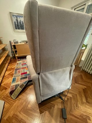 Sillón reclinable eléctrico beige